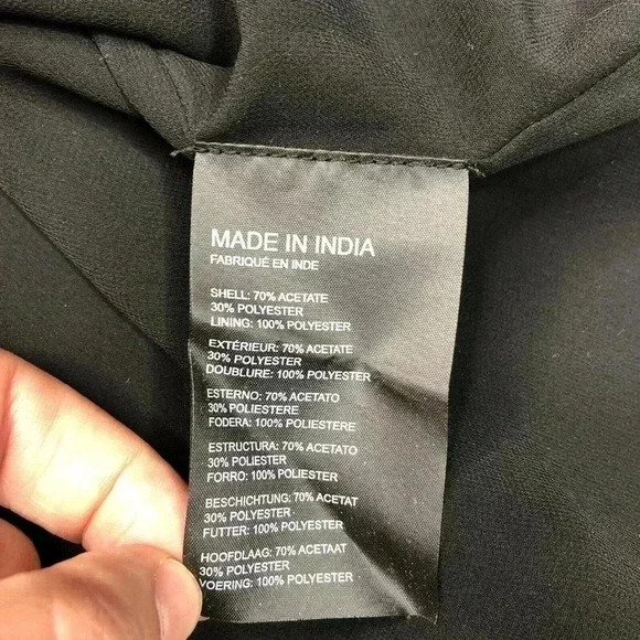 Club Monaco Cold Shoulder Top Sz XS Short Sleeves Black Color Lined Crop - Picture 6 of 8